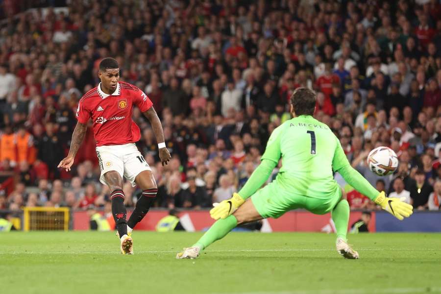 Man. United – Liverpool 2:1. Domácí byli lepší a berou první body v sezoně