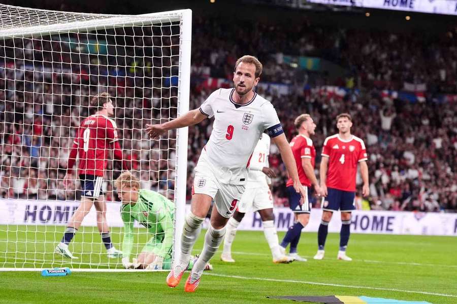 Harry Kane dal při svém 125. utkání za anglickou reprezentaci dva góly. Harry Kane dal při svém 125. utkání za anglickou reprezentaci dva góly.