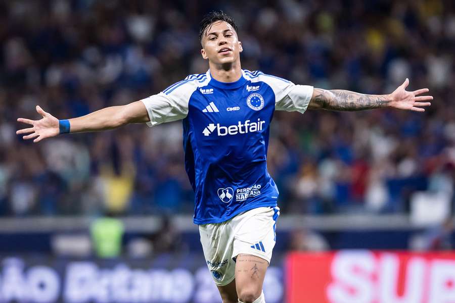 O Cruzeiro venceu e convenceu contra o Bahia no Mineirão
