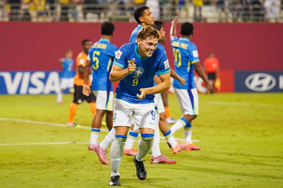 Brasil terminou na ponta da chave H, com sete pontos Brasil terminou na ponta da chave H, com sete pontos