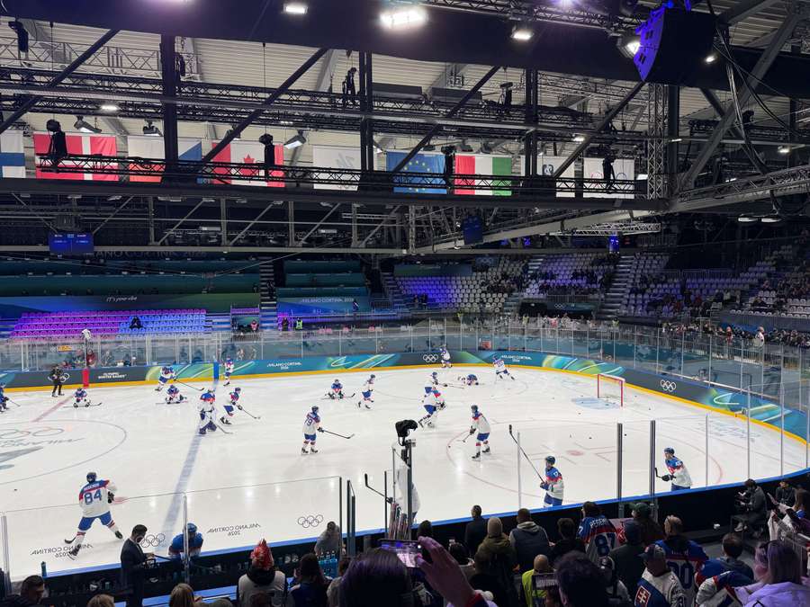 Rozkorčuľovanie hokejistov spod Tatier.