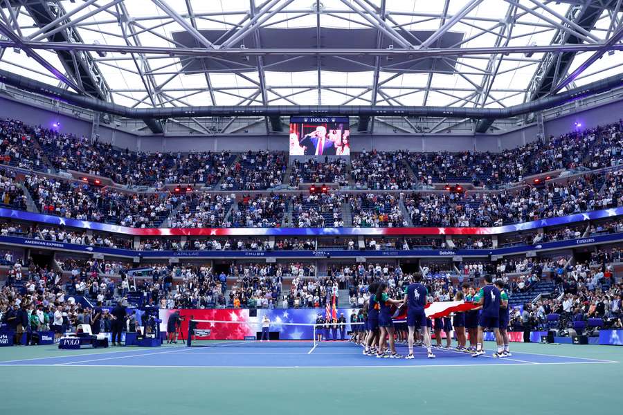  Trump brièvement sifflé par les spectateurs de la finale Sinner-Alcaraz à l'US Open