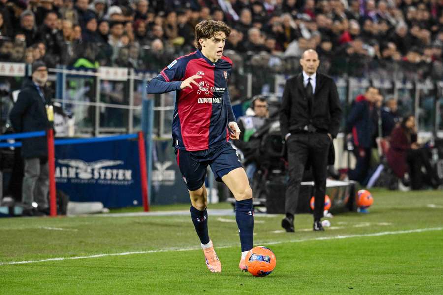 Marco Palestra con la maglia del Cagliari