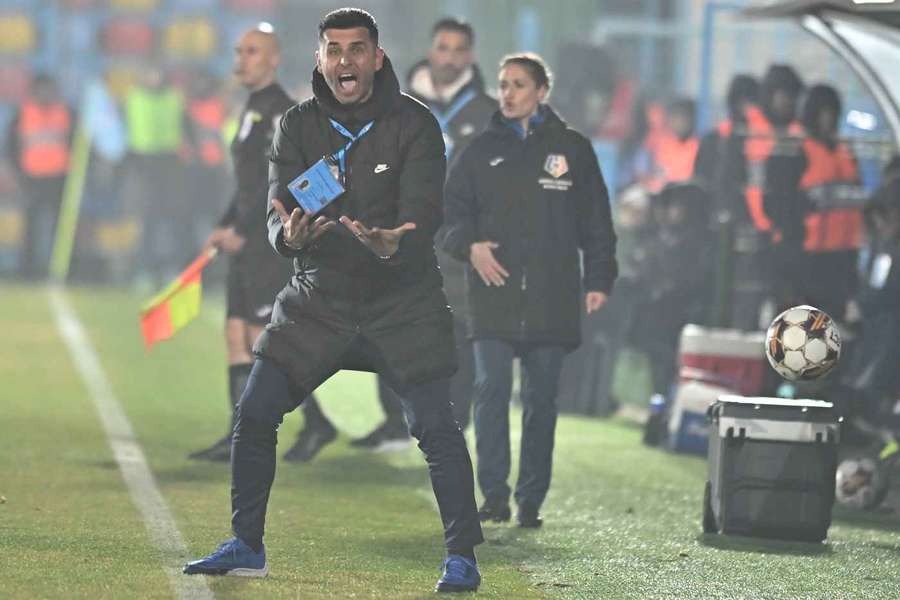 Nicolae Dică deixou o comando técnico do FC Argeș