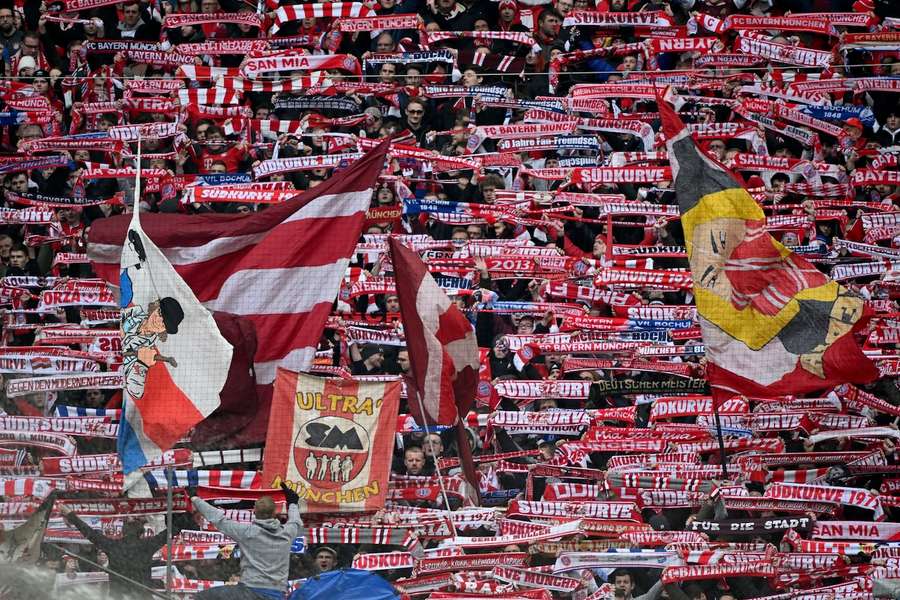 Die Fanszene des FC Bayern hat einen Appell zur Abschaffung des VAR unterstützt. Die Fanszene des FC Bayern hat einen Appell zur Abschaffung des VAR unterstützt.