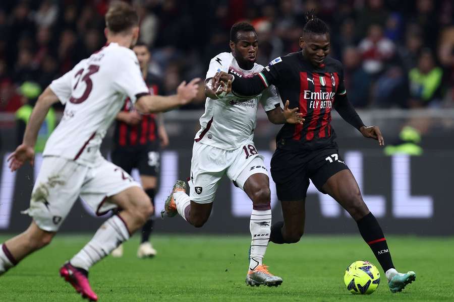 AC Milan lægger ryg til ny skuffelse i pointdeling mod bundhold