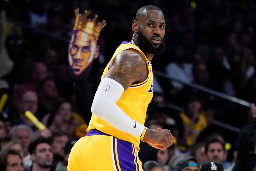 LeBron James síce teraz nebol najlepším strelcom Lakers, ale má leví podiel na postupe ďalej.