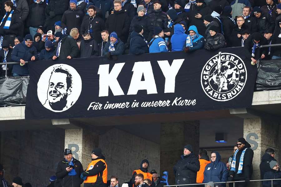 Kay Bernsteins Tod sorgte für tiefe trauer bei den Hertha-Fans.