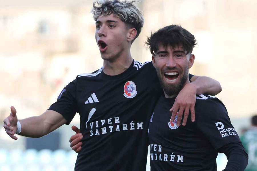 União de Santarém venceu Mafra por 3-1