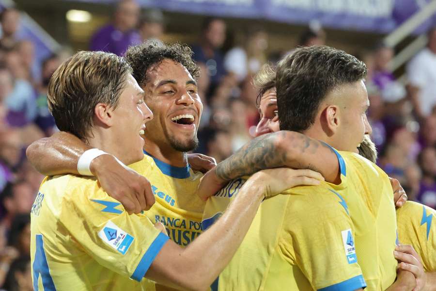 Frosinone estragou a festa da Fiorentina Frosinone estragou a festa da Fiorentina