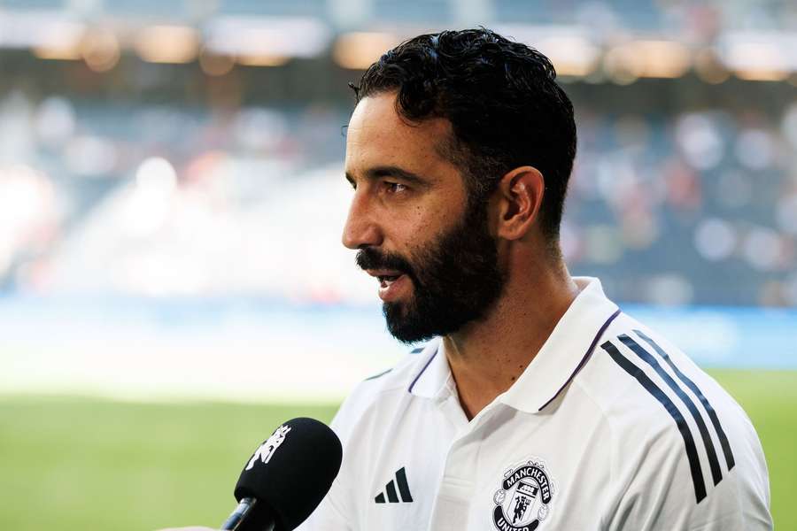 Amorim reacts to Cunha and Leon debuts after Leeds draw Amorim reacts to Cunha and Leon debuts after Leeds draw