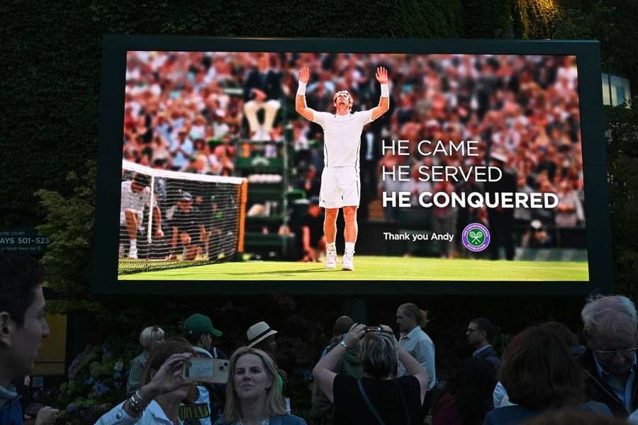 Andy Murray a tenu à jouer une dernière fois le mythique tournoi au moins en double avec son frère.