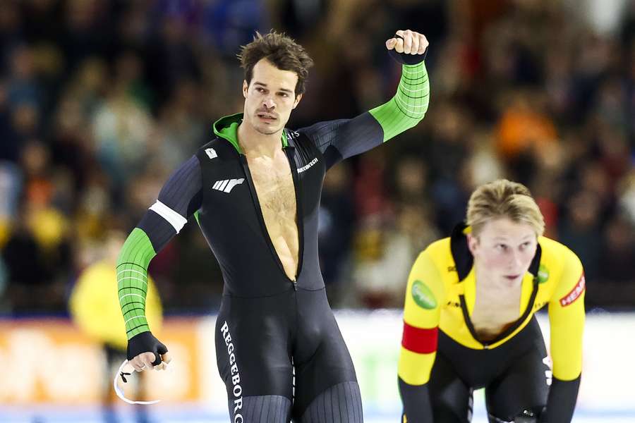 Hein Otterspeer naar winst op 1000 meter en koppositie NK Sprint