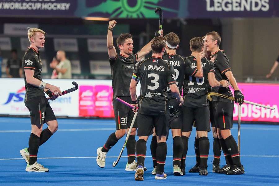 Die deutschen Hockey-Männer zogen mit einem 5:1 gegen Frankreich souverän ins WM-Viertelfinale