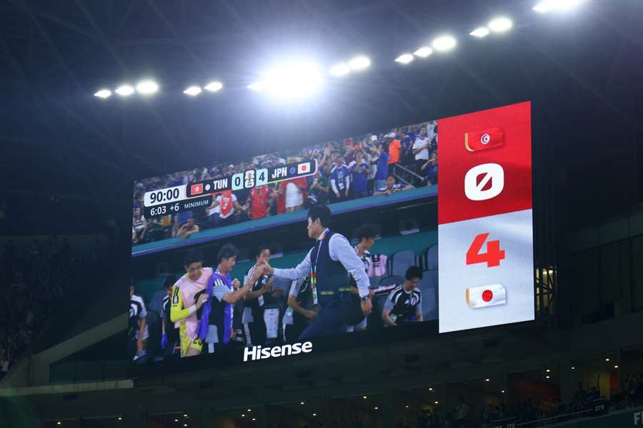 Japão goleou e eliminou a Tunísia Japão goleou e eliminou a Tunísia
