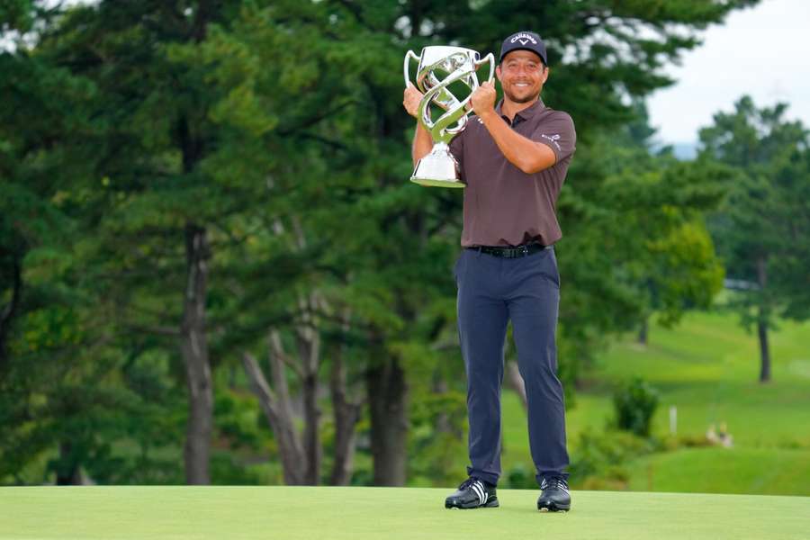 Schauffele et son trophée.