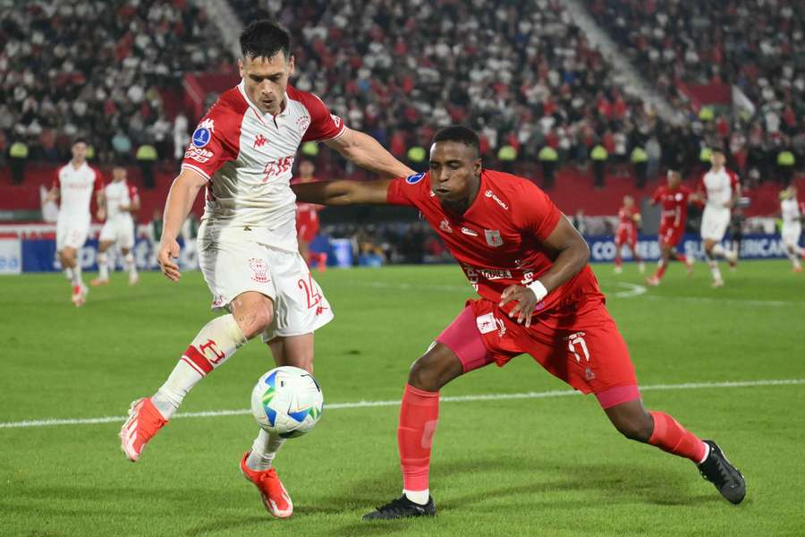 Huracán iguala ante el América de Cali.