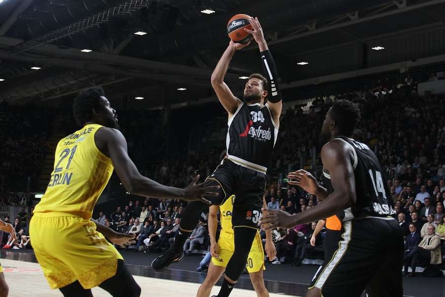 Eurolega, la Virtus torna alla vittoria contro Alba