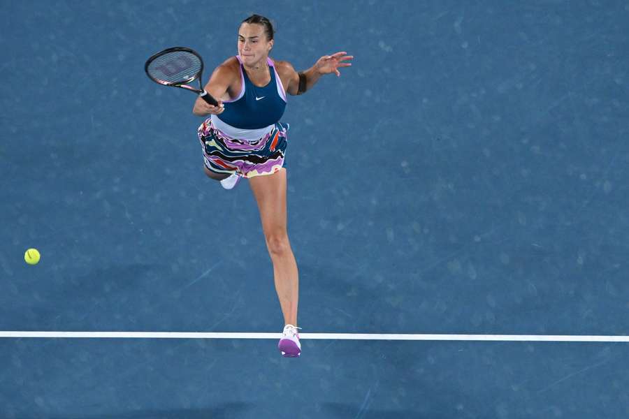 Open d'Australie : Aryna Sabalenka domine Magda Linette et rejoint Elena Rybakina en finale
