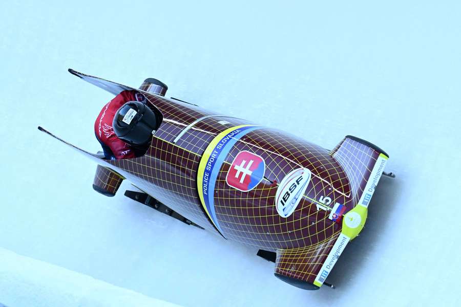 Slovenské boby sa ukáž v Cortine.