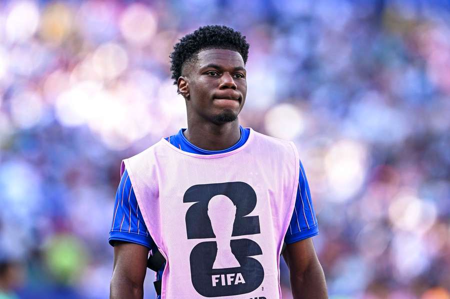 Aurélien Tchouaméni vai renovar com o Real Madrid Aurélien Tchouaméni vai renovar com o Real Madrid