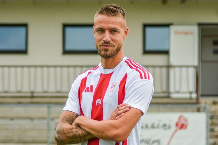 Petrák bude hrát třetí ligu za Zápy. Petrák bude hrát třetí ligu za Zápy.
