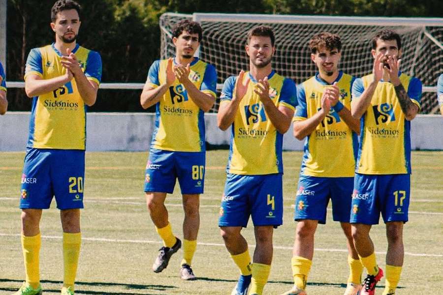 FC Roriz apresentou-se aos adeptos no domingo FC Roriz apresentou-se aos adeptos no domingo