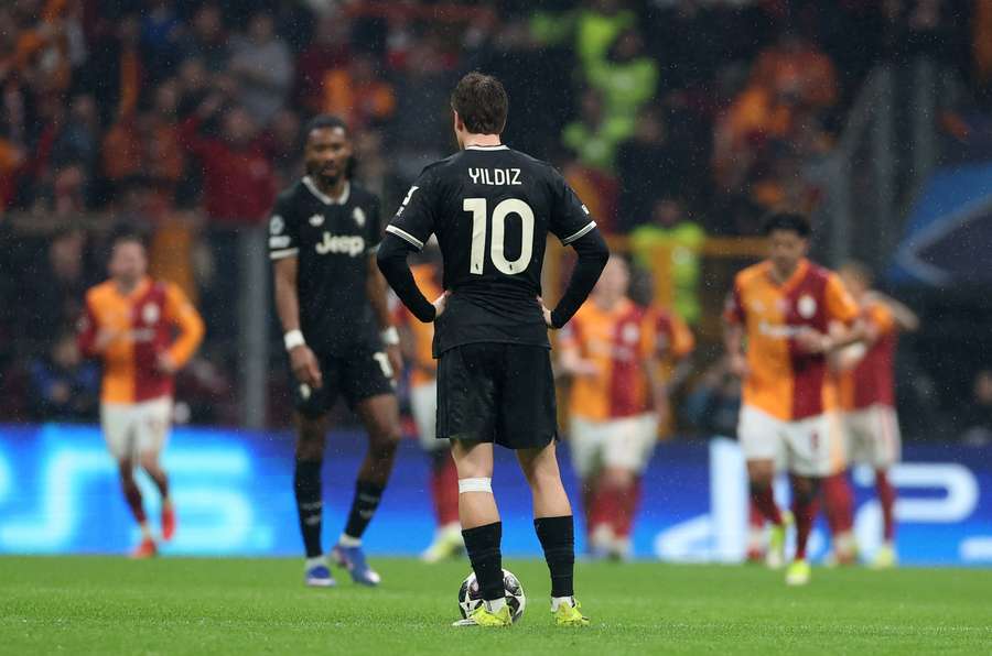 Juventus wraca z Turcji po bardzo nieudanym meczu. Juventus wraca z Turcji po bardzo nieudanym meczu.