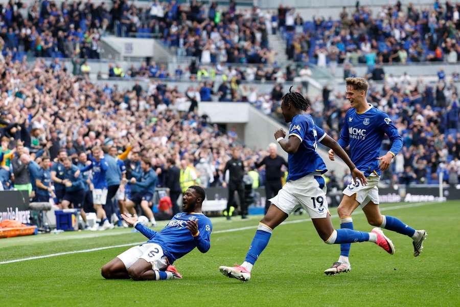 Everton's Ainsley Maitland-Niles celebrates scoring their second goal with Tyrique George and Harrison Armstrong Everton's Ainsley Maitland-Niles celebrates scoring their second goal with Tyrique George and Harrison Armstrong