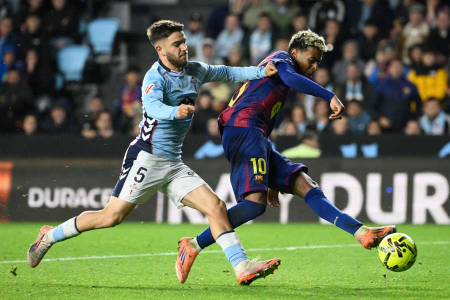 Dónde ver el Barcelona - Celta en TV y online; alineaciones y previa