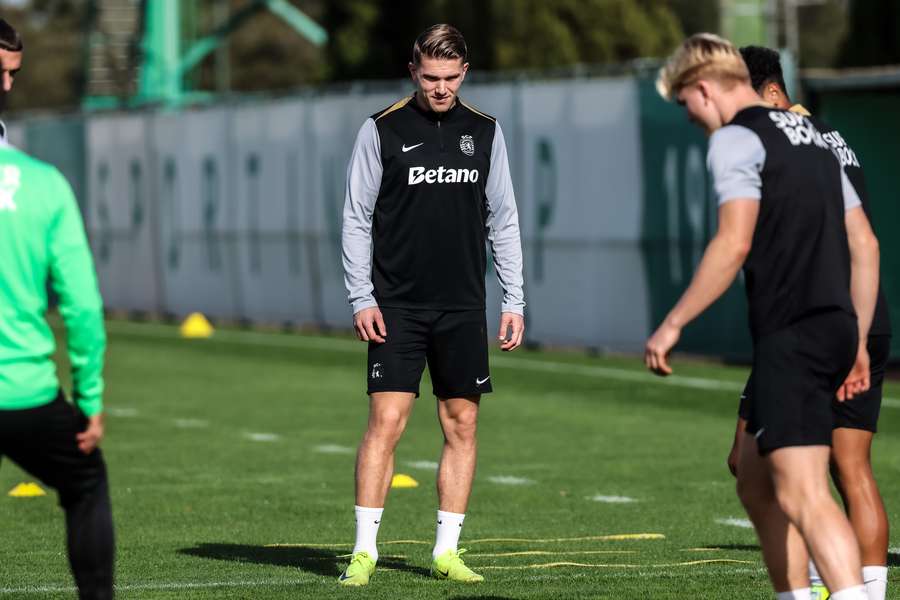 Gyokeres no treino do Sporting