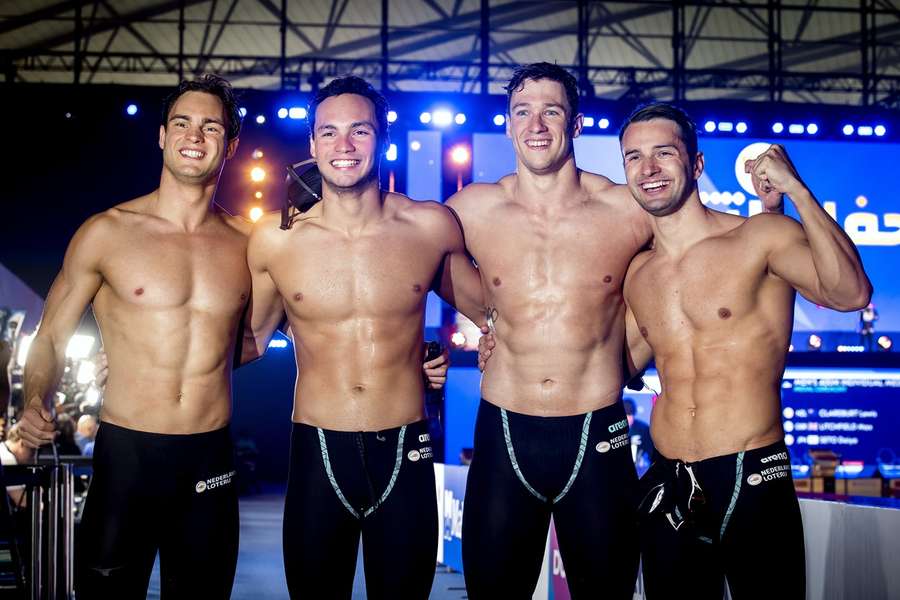 Nyls Korstanje, Kai van Westering, Stan Pijnenburg en Arno Kamminga zetten een nieuwe nationaal record neer