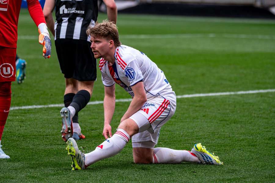 Šulc musel předčasně opustit zápas s Angers.