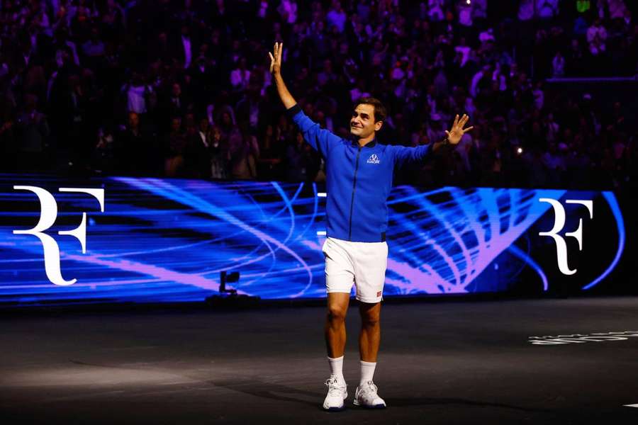Federer admits to last night nerves after emotional farewell