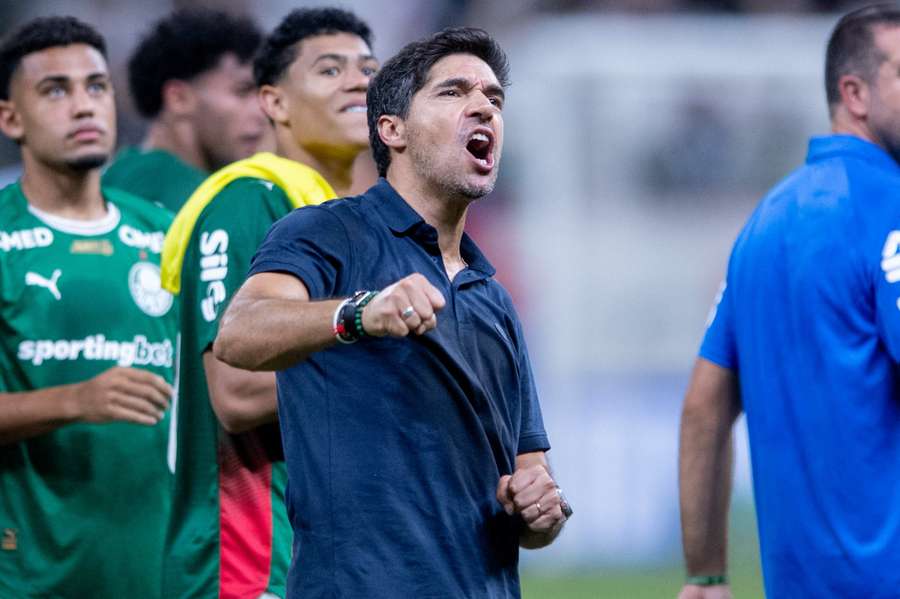 Abel Ferreira, treinador do Irão