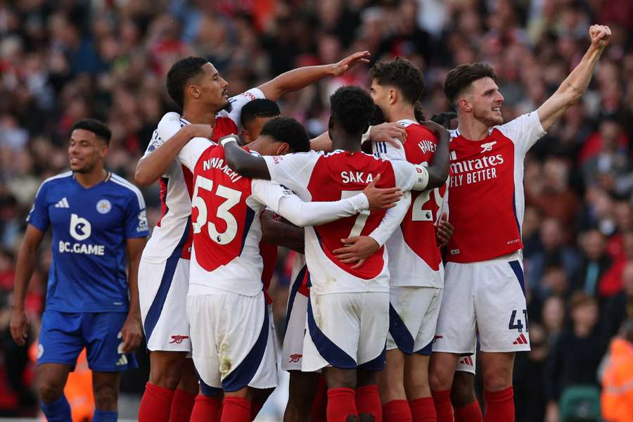 Arsenal vocht zich pas na verlenging langs Leicester City