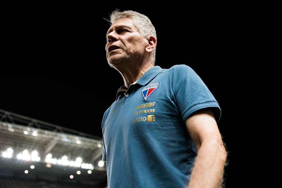 Paulo Autuori, técnico do Fortaleza Paulo Autuori, técnico do Fortaleza