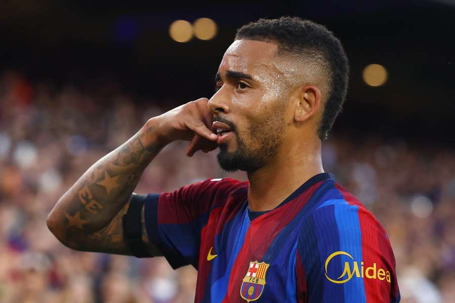 Gabriel Jesus foi procurado pela diretoria do Flamengo antes de acerto com o Barcelona