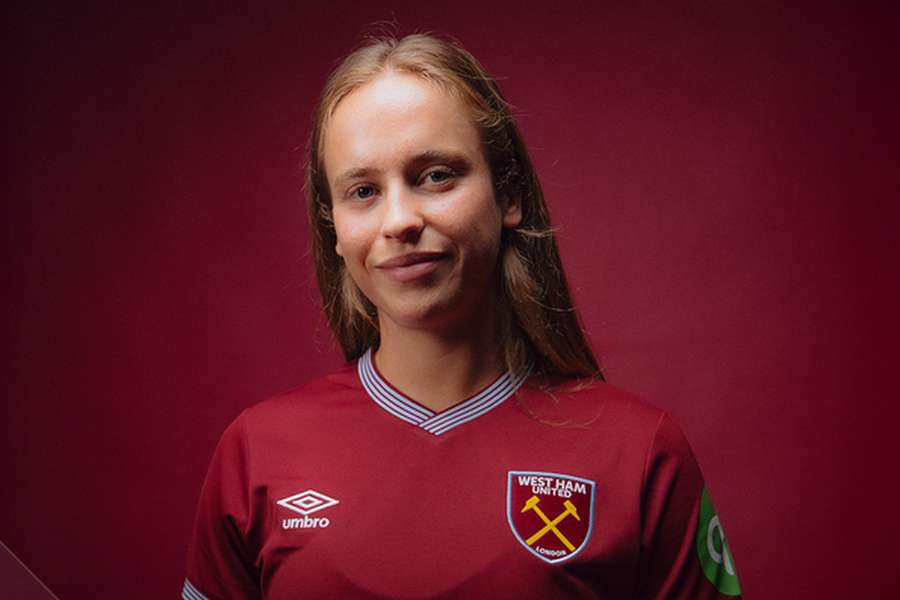 Sarah Brasero assinou pelo West Ham