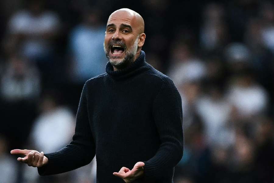 Guardiola espera jogo complicado contra o West Ham, que se despedirá do técnico David Moyes