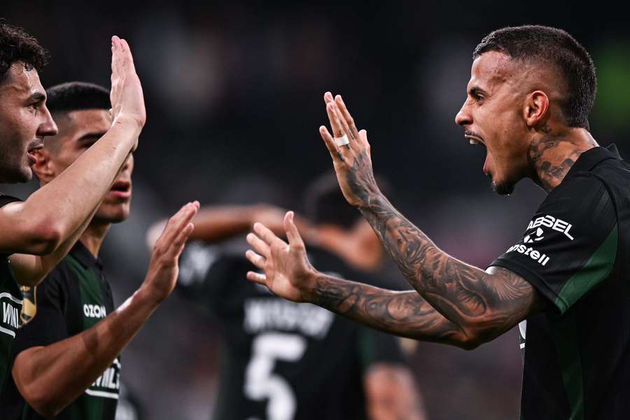 Diego também tem feito seus golzinhos no time russo Diego também tem feito seus golzinhos no time russo