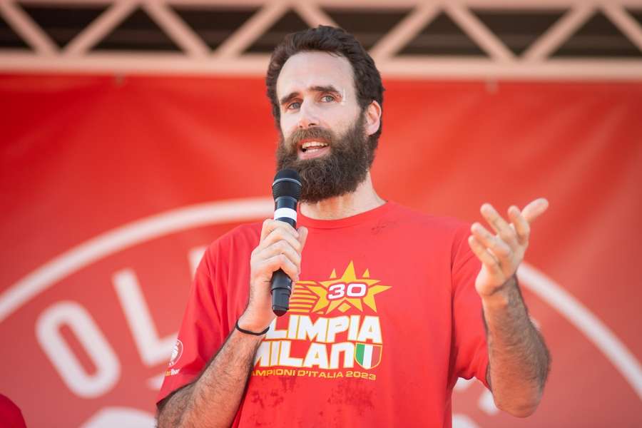 Basket, Gigi Datome annuncia il suo ritiro dalle competizioni agonistiche dopo il Mondiale