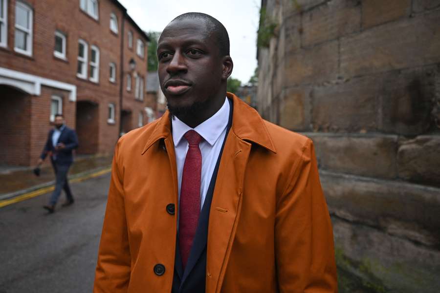 Benjamin Mendy en procès avec Manchester City.