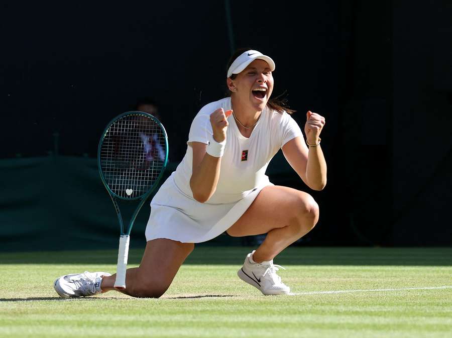Amanda Animova celebrates after winning her match in the last quarter against Anastasia Pavlyuchenkova