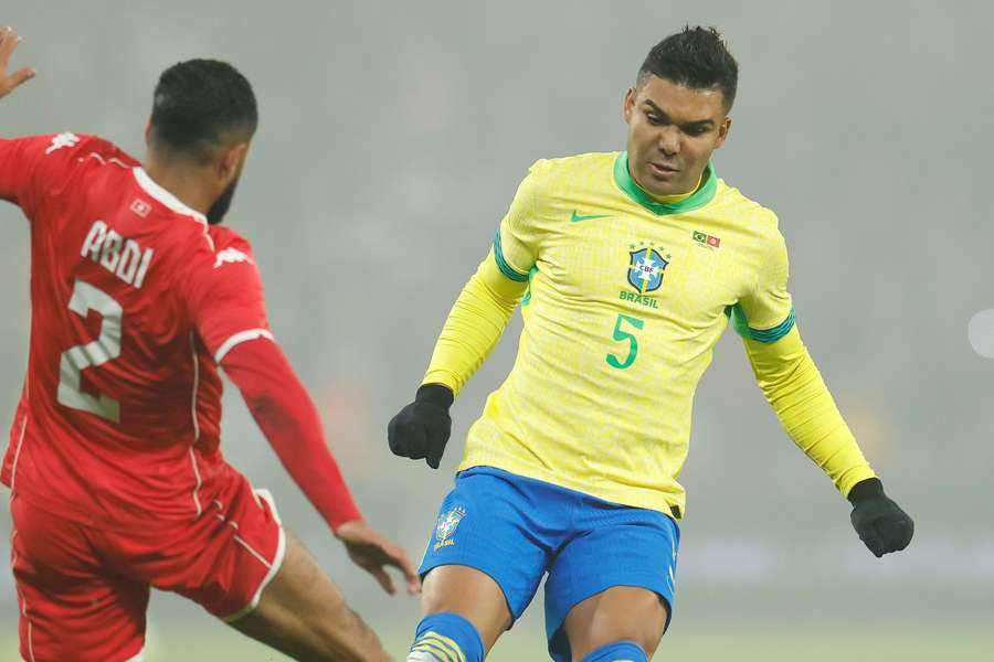 Brasil ficou no empate com a Tunísia em Lille