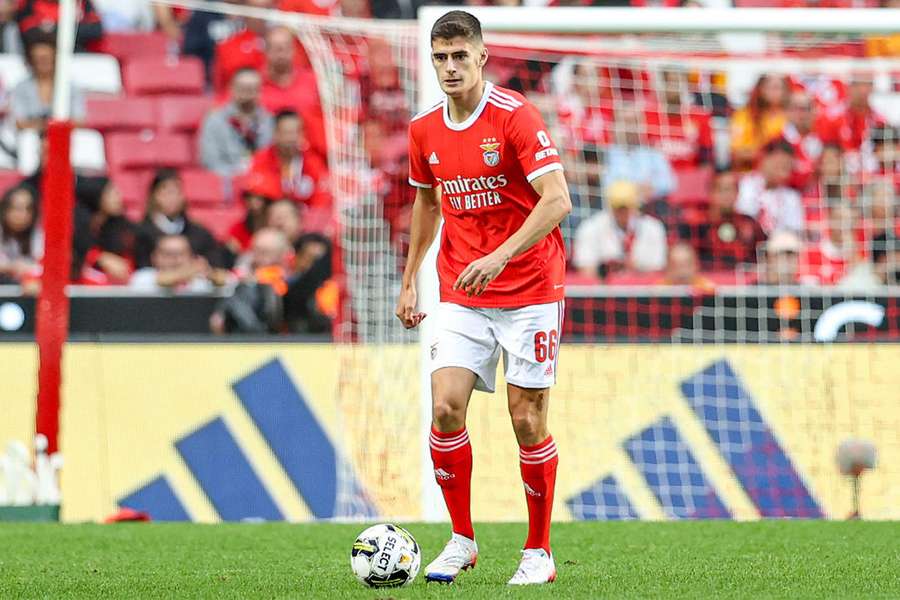 António Silva foi titular nos seis jogos disputados pelo Benfica na Liga