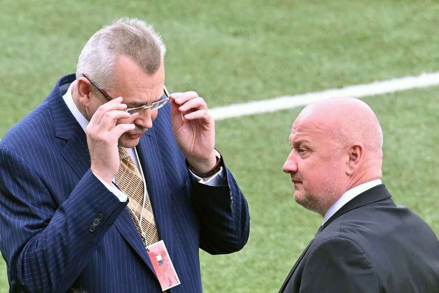 Plzeňský boss Adolf Šádek ujistil fanoušky, že Pavel Šulc do Slavie neodejde.