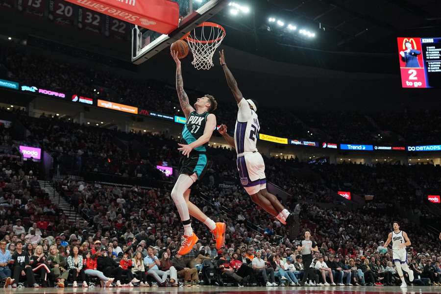 Krejčí se na palubovce objevil poprvé od 15. března.