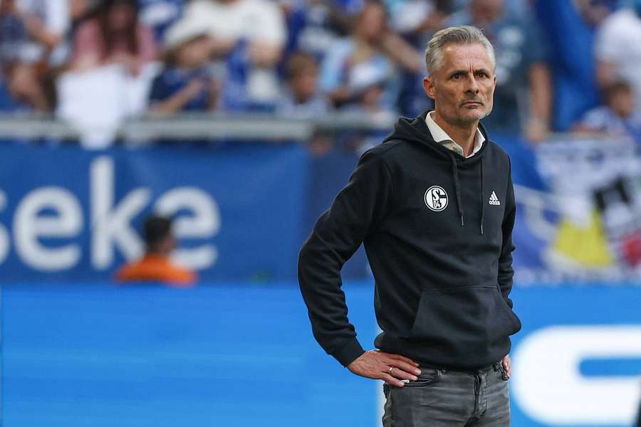 Kees van Wonderen diz adeus a Gelsenkirchen