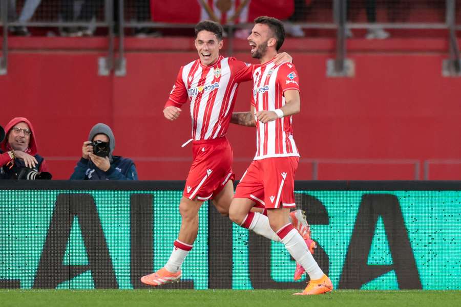 Arribas celebra un gol